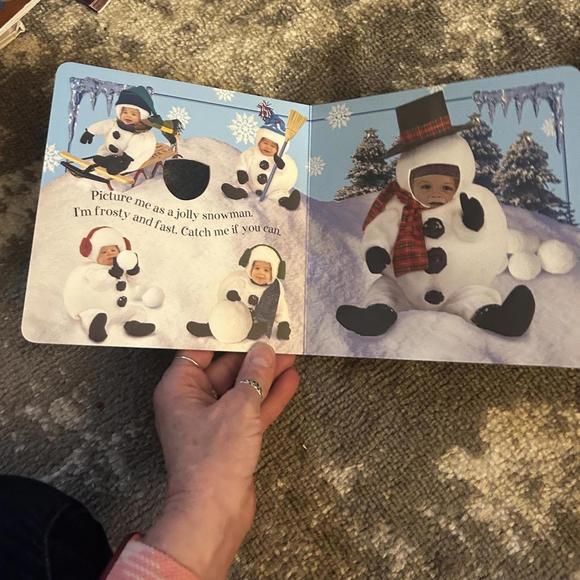 DK Publishing & Disney Christmas Board Books - Picture 3 of 7